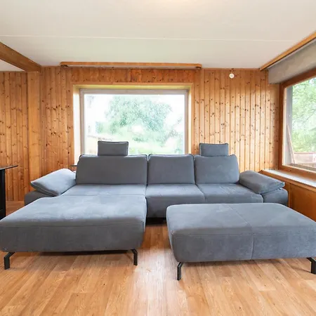 Apartment Range - Mit Panoramablick - 2 - Parkplatz - Kueche - Wlan - Monteure 1-11 Personen