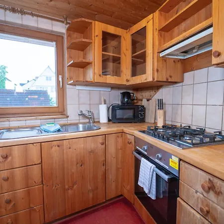 Apartment Range - Mit Panoramablick - 2 - Parkplatz - Kueche - Wlan - Monteure 1-11 Personen *